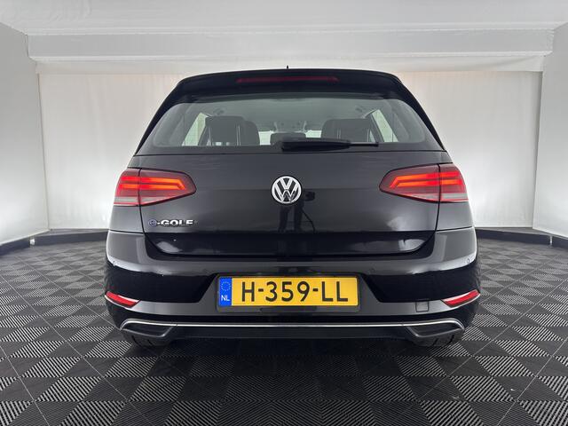 Volkswagen e-Golf E-DITION Aut. *HEAT-PUMP | ADAPTIVE-CRUISE | FULL-LED | DAB+ | NAVI-FULLMAP | CARPLAY | COMFORT-SEATS | ECC | PDC | CRUISE | 17''ALU*