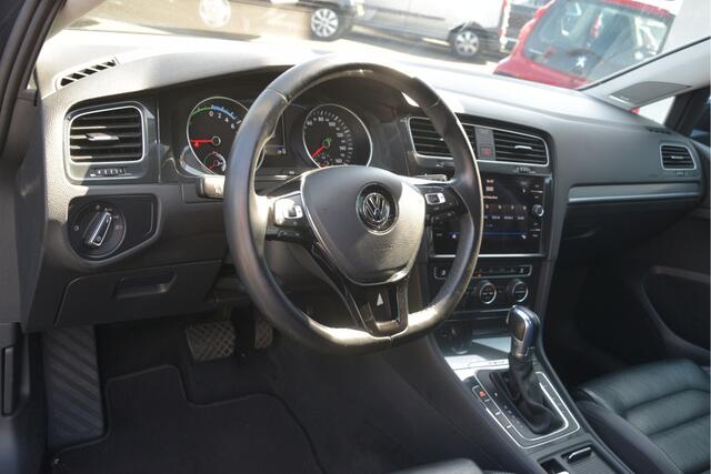 Volkswagen e-Golf e-Golf Carplay l Clima l Cruise l Leder l LED l LMV l PDC