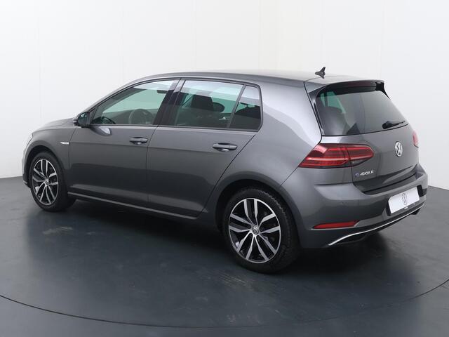 Volkswagen e-Golf e-Golf | 136 PK | SoH 91% | Automaat | Multifunctioneel stuurwiel | Cruisecontrol | Stoelverwarming |