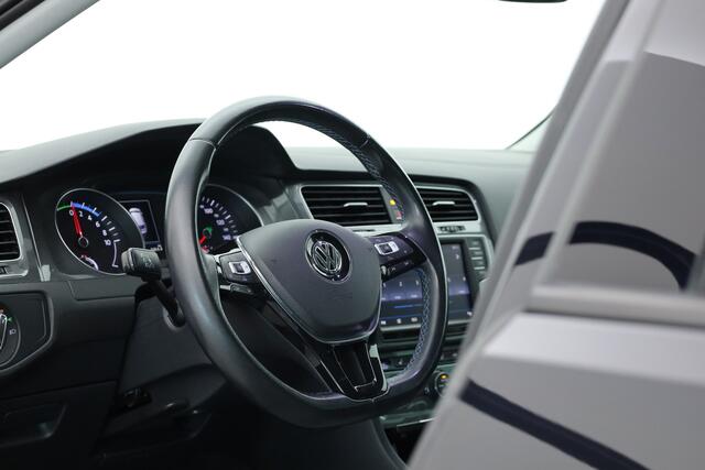 Volkswagen e-Golf | Navi | Stoelverw. | Apple CarPlay | PDC | LED | Cruise