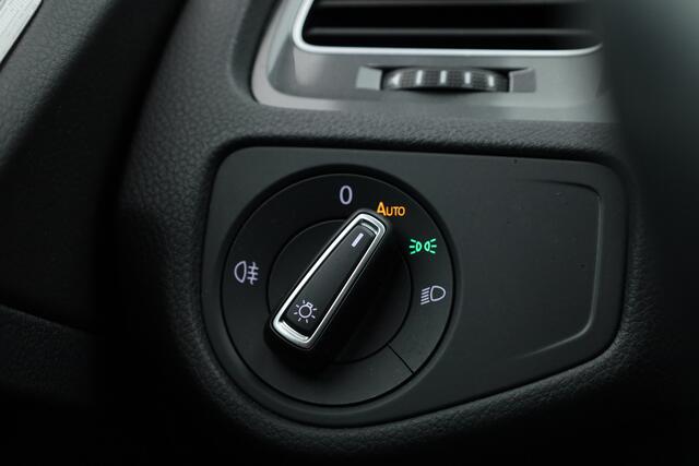 Volkswagen e-Golf | Navi | Stoelverw. | Apple CarPlay | PDC | LED | Cruise