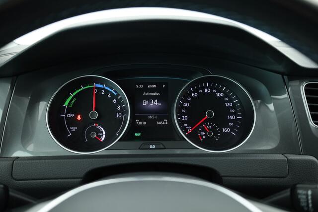 Volkswagen e-Golf | Navi | Stoelverw. | Apple CarPlay | PDC | LED | Cruise