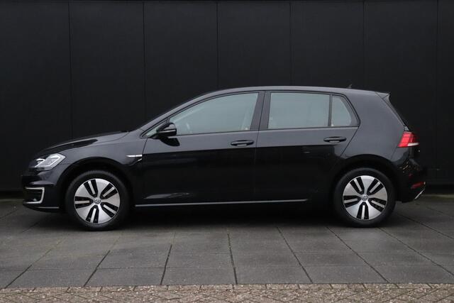 Volkswagen e-Golf | PDC | STOELVERW. | APPLE CARPLAY | NAVI |