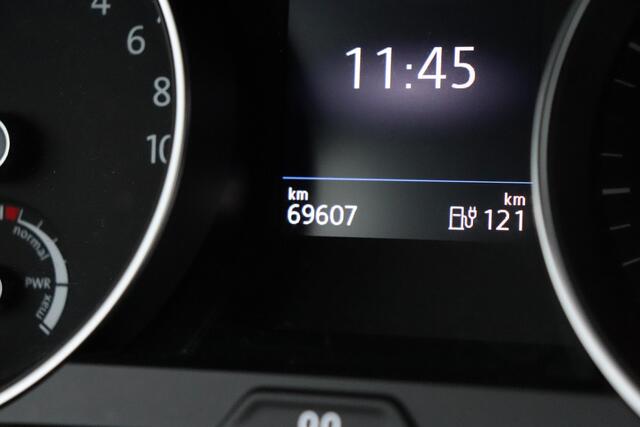 Volkswagen e-Golf | PDC | STOELVERW. | APPLE CARPLAY | NAVI |