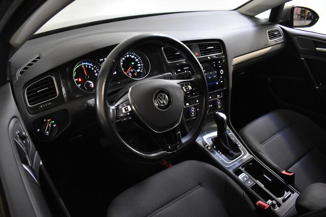 Volkswagen e-Golf 35.8KWH EXECUTIVE NAVI/PDC/WARMTEPOMP