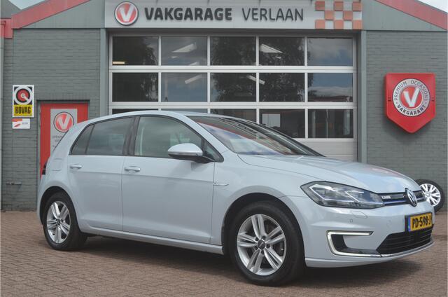 Volkswagen e-Golf leder..parelmoer..gar.