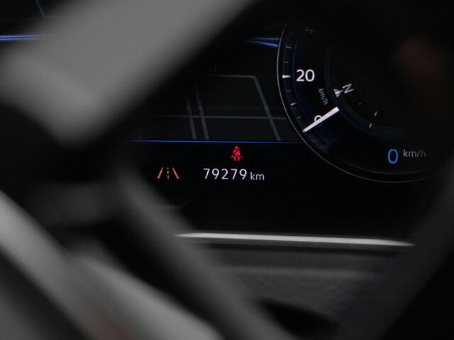 Volkswagen e-Golf 136 pk E-DITION | Leder | Wamtepomp | Virtual Cockpit | Navigatie Discover Pro | Achteruitrijcamera | Stoelverwarming