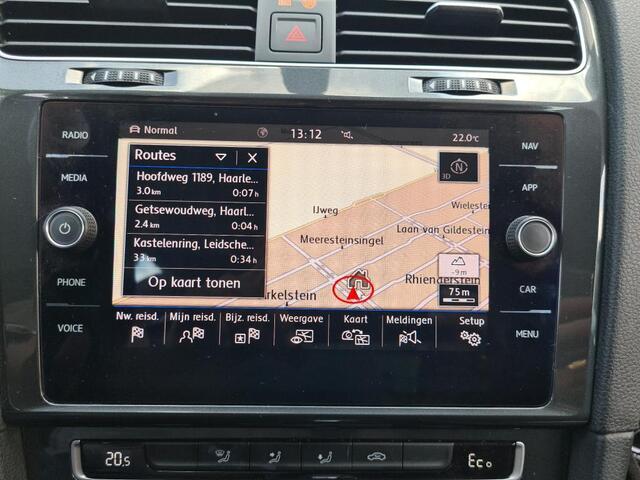 Volkswagen e-Golf E-DITION / Digitaal dashboard / Led / Navigatie / Parkeersensoren V+A /