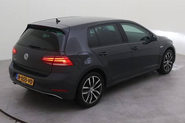 Volkswagen e-Golf E-DITION Navigatie / LED verlichting / Parkeersensoren / Clima / Verwarmbare voorruit