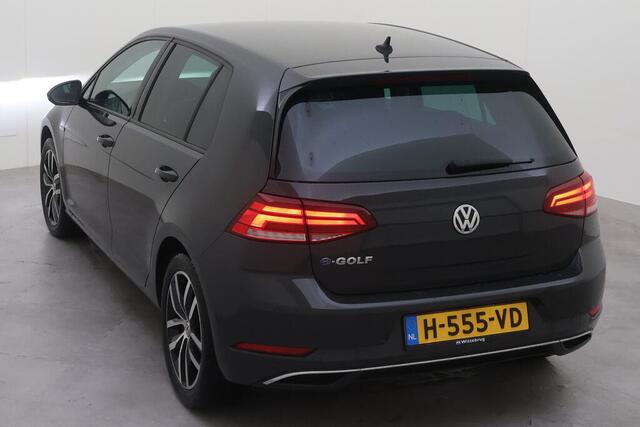 Volkswagen e-Golf E-DITION Navigatie / LED verlichting / Parkeersensoren / Clima / Verwarmbare voorruit