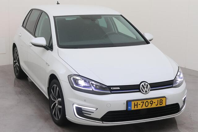 Volkswagen e-Golf E-DITION NL AUTO | 17 INCH | WARMTEPOMP | DIGI DASH