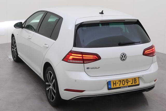 Volkswagen e-Golf E-DITION NL AUTO | 17 INCH | WARMTEPOMP | DIGI DASH