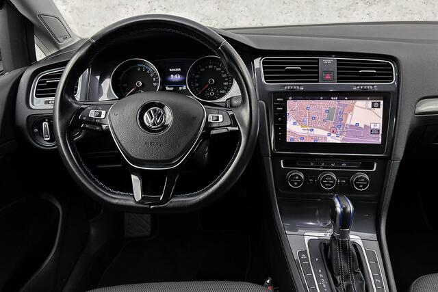 Volkswagen e-Golf e-Golf | Parkeersensoren | Adaptieve cruise control | Apple Carplay | LED