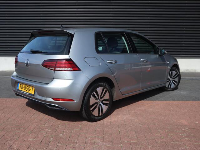 Volkswagen e-Golf | Clima | Cruise Adapt. | Navi | Carplay | PDC |