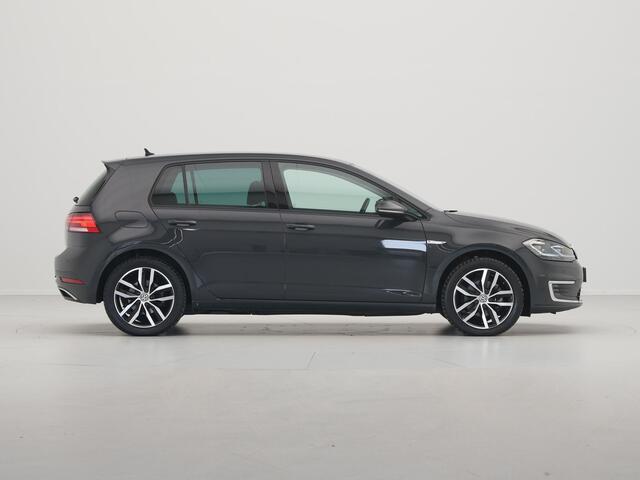 Volkswagen e-Golf E-DITION Navigatie Pdc Acc 17'' Lm Velgen 218