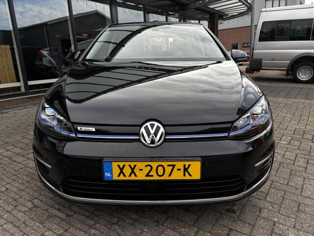 Volkswagen e-Golf Trekhaak Climatcontrol 17 inch lichtmetaal e-Golf