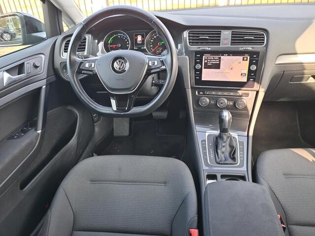 Volkswagen e-Golf E-DITION
