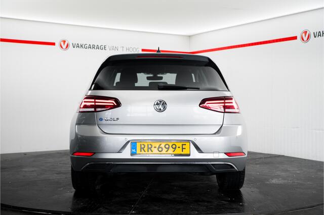 Volkswagen e-Golf e-Golf Warmtepomp apple carplay Climatcontrol Camera