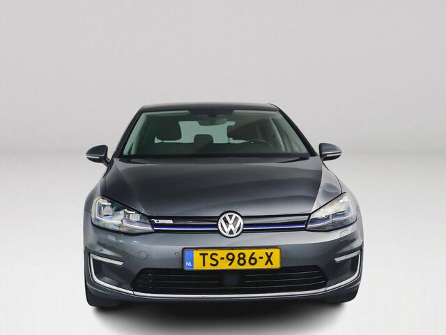 Volkswagen e-Golf | Parkeercamera | Stoelverwarming | Navigatie
