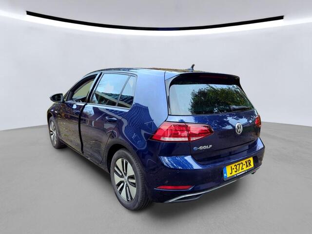 Volkswagen e-Golf E-DITION / Navigatie / App connect / LED / Camera / Parkeersensoren V+A /