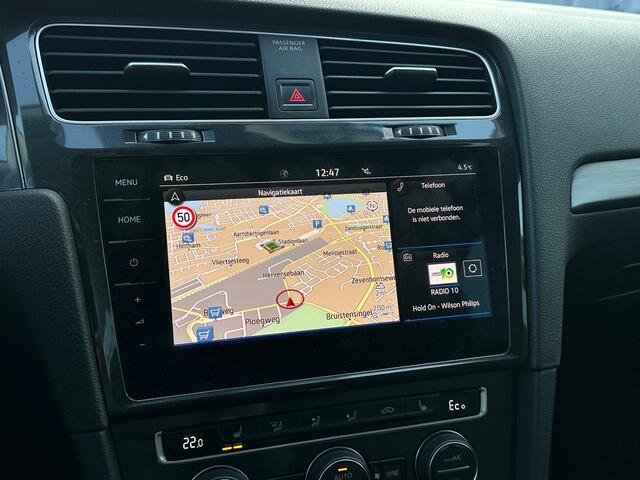 Volkswagen e-Golf e-Golf 36 kW / 136pk Navigatie LED Climatronic