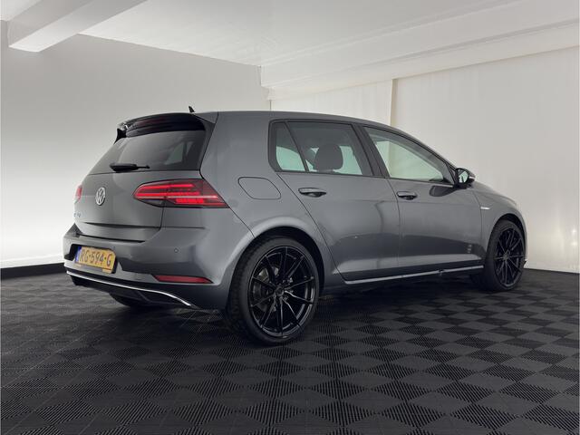 Volkswagen e-Golf {SOH-100%) *AUT | LUXURY-LEATHER | FULL-LED | NAVI-FULLMAP | CAMERA | HEATED-SPORTSEATS | ECC | PDC | CARPLAY | CRUISE | 19''ALU