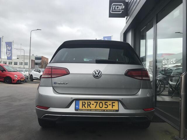 Volkswagen e-Golf Navi + camera