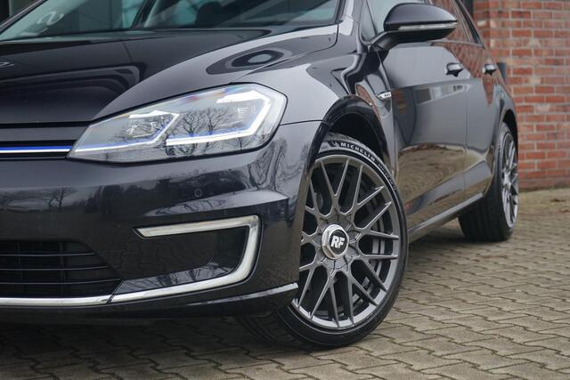 Volkswagen e-Golf , 7.5 Facelift, Leder, Camera, 18'' Rotiform, DAB+, Cruise.