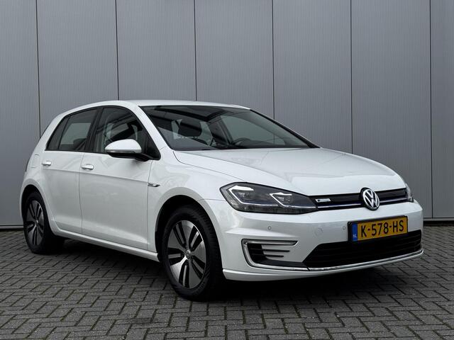 Volkswagen e-Golf E-DITION / Navigatie / SOH 93% / Parkeersensoren v+a / Adaptieve Cruise Control /