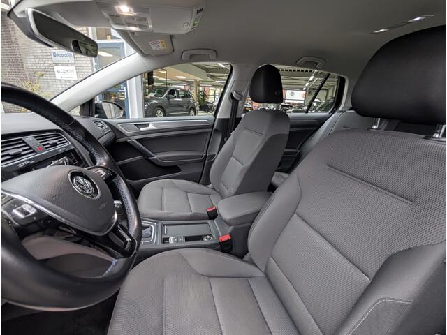 Volkswagen e-Golf e-Golf