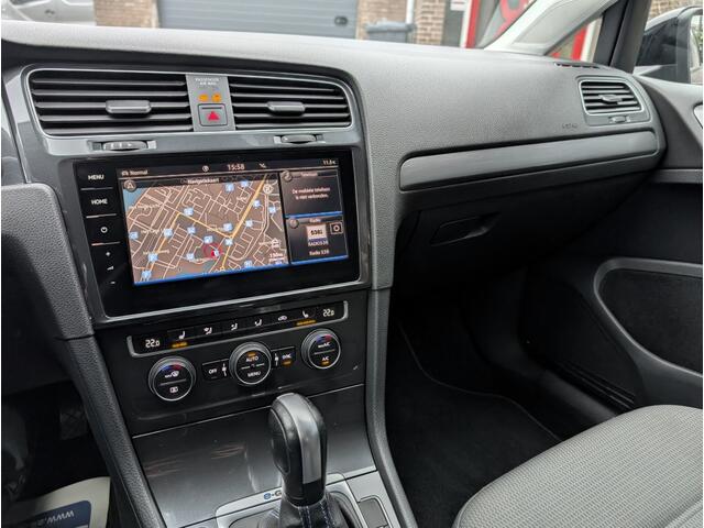 Volkswagen e-Golf e-Golf