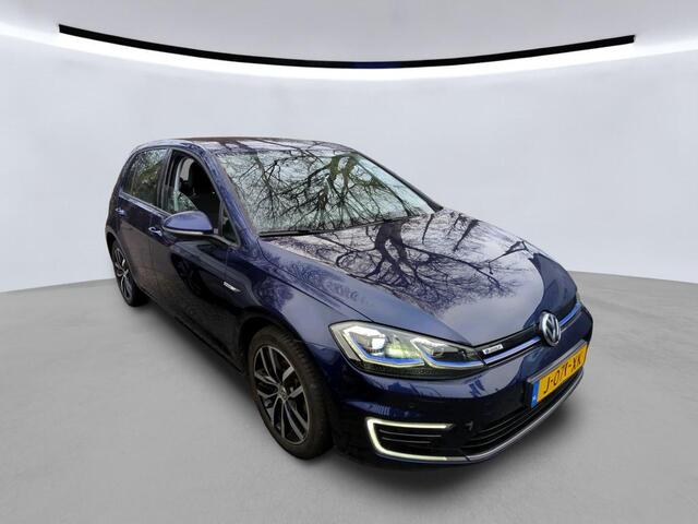 Volkswagen e-Golf E-DITION | Winterpakket | "Madrid" velgen | Digital cockpit | VERWACHT