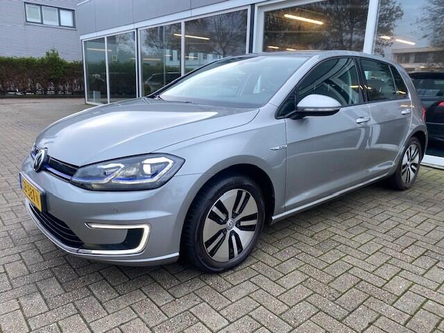 Volkswagen e-Golf 50% deal 5,975,- ACTIE Navi / Clima / ACC / Telefoon / Carplay