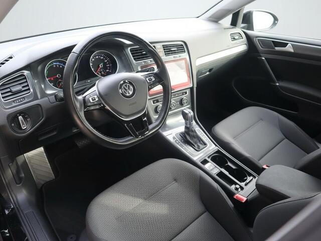 Volkswagen e-Golf | Clima | Adapt. Cruise | Multimedia/Navi | PDC |