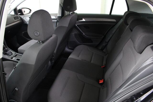 Volkswagen e-Golf E-DITION Navigatie | Warmtepomp | Adaptieve Cruisecontrol | Climate Control