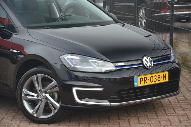 Volkswagen e-Golf | Navigatie | Virtual-cockpit | Carplay | Full LED | NL auto!! |