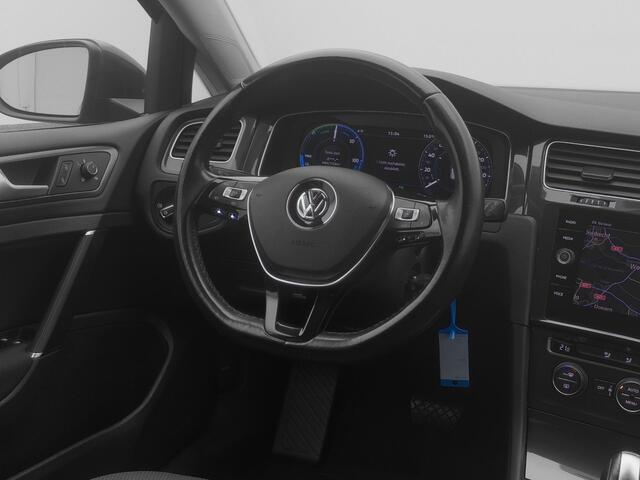 Volkswagen e-Golf E-DITION | ADAPTIVE | NAVI