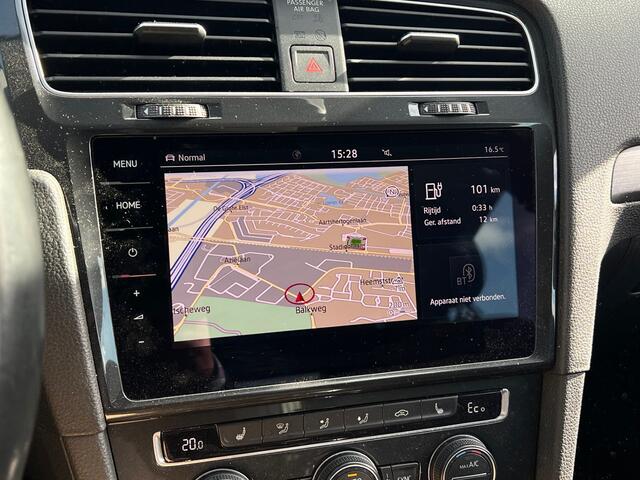 Volkswagen e-Golf Edition 36 kWh 136pk Navigatie Camera Warmtepomp