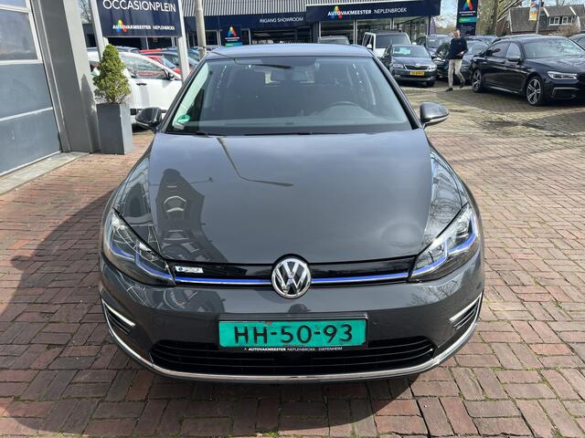 Volkswagen e-Golf Navi,Clima,Cruise,Cv Bj 2021 Dealer onderhouden 2e eigenaar