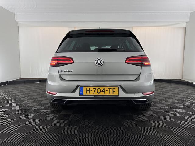 Volkswagen e-Golf E-DITION (INCL-BTW) *HEATPUMP | LEATHER | ADAPTIVE-CRUISE | FULL-LED | DYNAUDIO | DIGI-COCKPIT | NAVI-FULLMAP | CAMERA | KEYLESS | AMBIENT-LIGHT | DAB | ECC | CCS-FASTLOADER | PDC | 17''ALU*