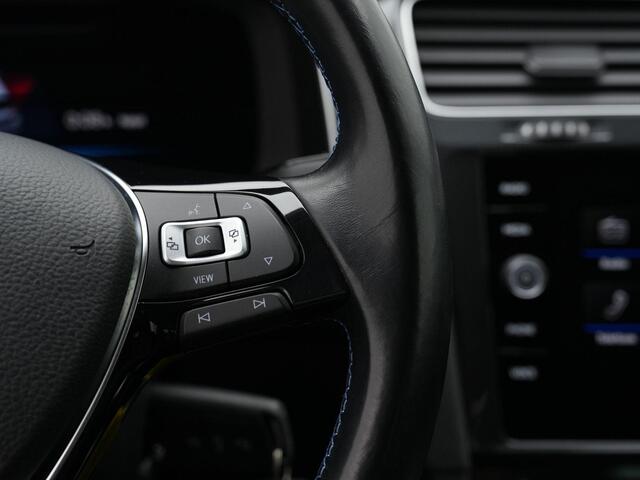 Volkswagen e-Golf 136 pk E-DITION | Warmtepomp | Achteruitrijcamera | Navigatie