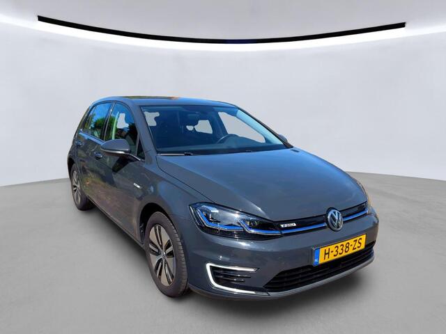 Volkswagen e-Golf E-DITION / SOH 92%/ PARK. SENSOREN/ DIGITAL DASHBOARD/ CRUISE/ LED/ NAVI/ CLIMA/ 16" LMV