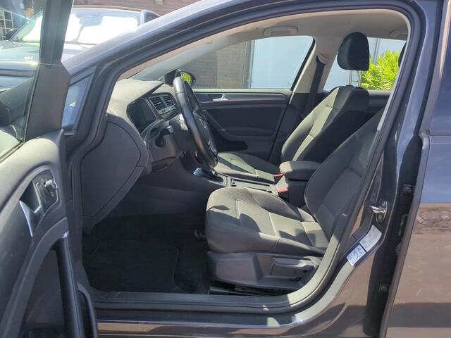 Volkswagen e-Golf E-DITION / SOH 92%/ PARK. SENSOREN/ DIGITAL DASHBOARD/ CRUISE/ LED/ NAVI/ CLIMA/ 16" LMV