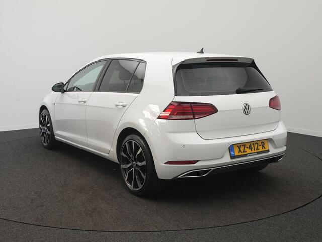 Volkswagen e-Golf e-Golf - RIJKLAARPRIJS - SOH 90% - Volledig Elektrisch! - 18 inch Velgen! - Adaptive Cruise Control