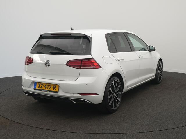 Volkswagen e-Golf e-Golf - RIJKLAARPRIJS - SOH 90% - Volledig Elektrisch! - 18 inch Velgen! - Adaptive Cruise Control