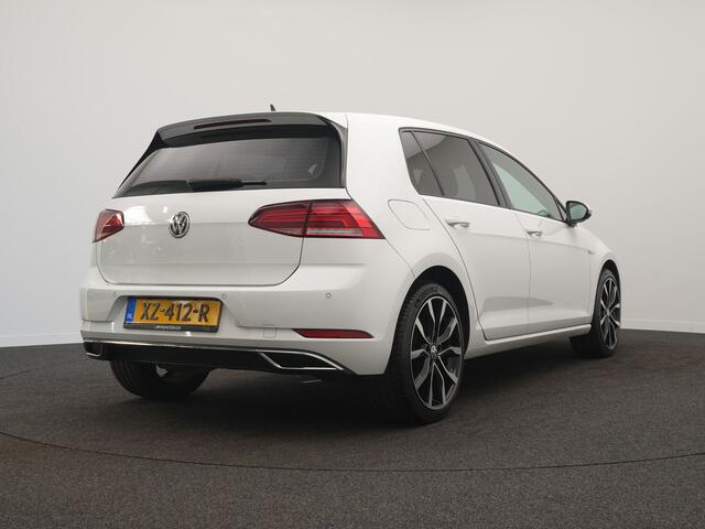 Volkswagen e-Golf e-Golf - RIJKLAARPRIJS - SOH 90% - Volledig Elektrisch! - 18 inch Velgen! - Adaptive Cruise Control
