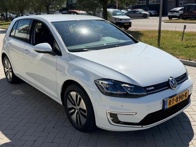 Volkswagen e-Golf e-Golf