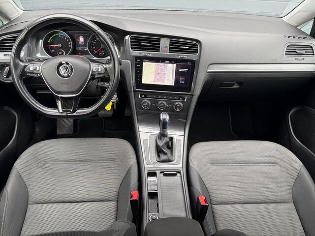 Volkswagen e-Golf e-Golf SOH 88.21% l 2e Eigenaar l Carplay l Navi l Stoelverw l Clima l Cruise l Lmv l Pdc V+A l N.A.P l Nieuwe Apk bij Aflevering