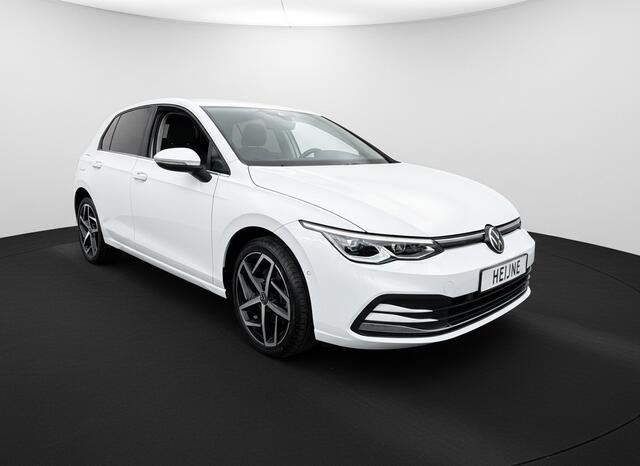Volkswagen e-Golf 204PK E-HYBIRDE DSG STYLE NAVI/CARPLAY/STOELVERWARMING