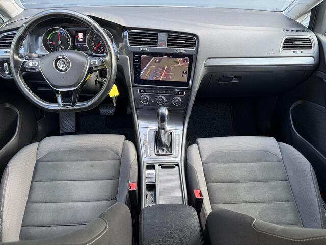 Volkswagen e-Golf ?SOH 84,55%?Carplay?Navi?LED?Clima?Cruise?Pdc V+A?Lm velgen?N.A.P?Apk tot 07-2027